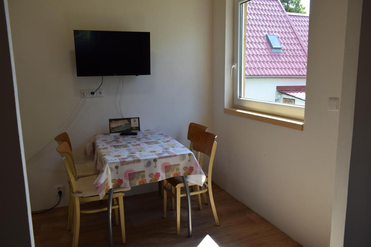 Chata Janov Apartment ภายนอก รูปภาพ